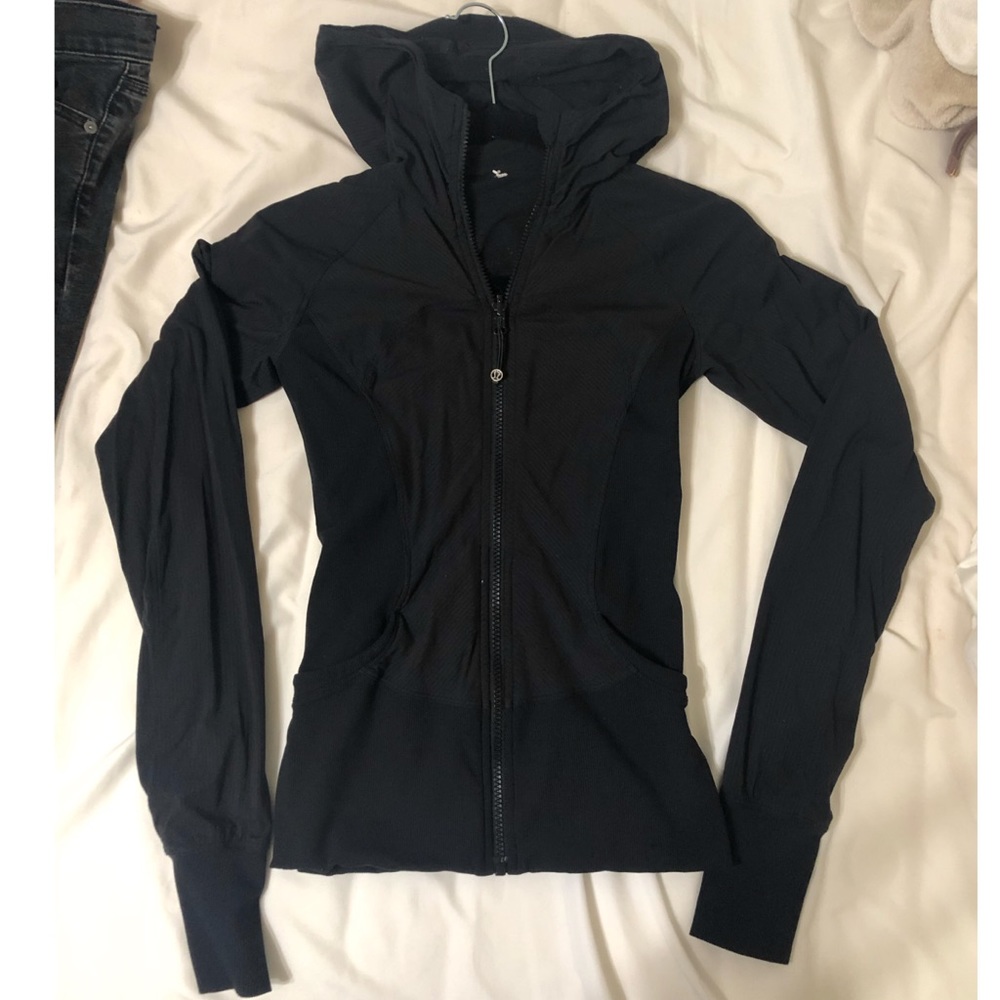 Lululemon black hooded zip up